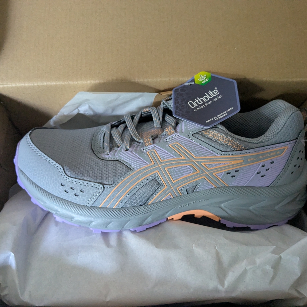 ASICS Women's Gray and Lavender Running Shoes